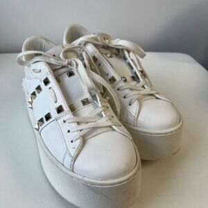 VALENTINO GARAVANI Flatform Rockstud White Sneakers Size 37